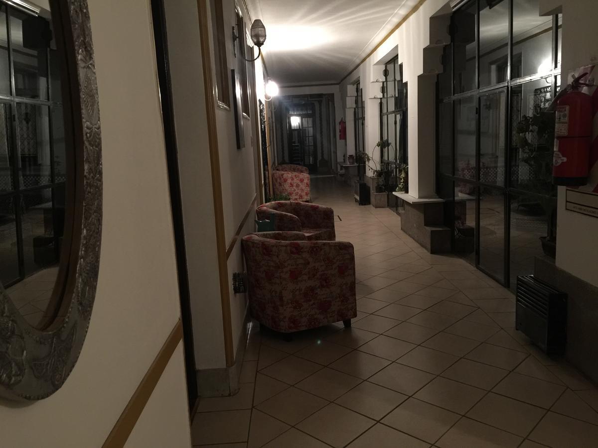מנדוזה Hotel Zamora מראה חיצוני תמונה