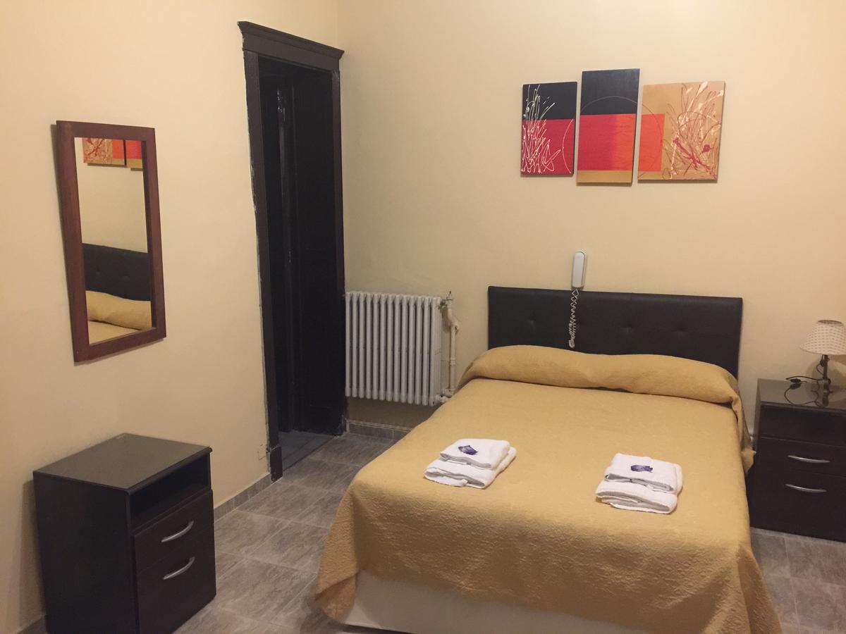 מנדוזה Hotel Zamora מראה חיצוני תמונה